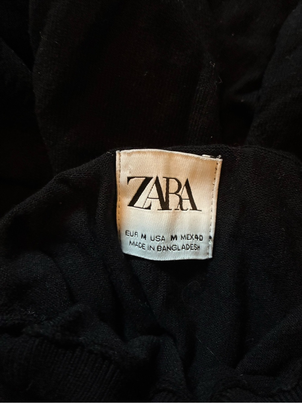 Men's  Zara Black Turtleneck Sweater - Classic Knit - Picture 2 of 2